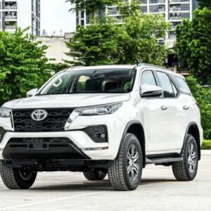 Thuê xe 7 chỗ có tài xế giá rẻ, xe đời mới siêu rộng rãi tại Bảo Ngọc Travel